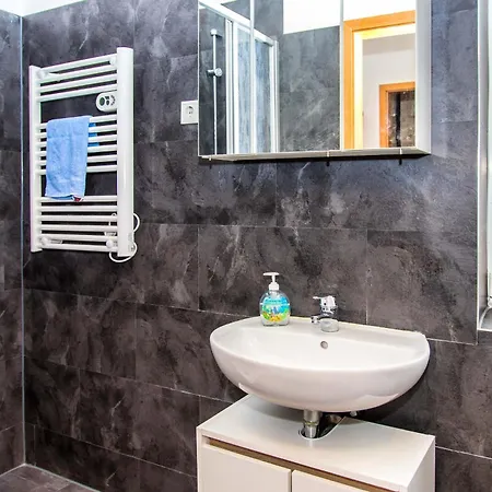 Fuer 6 Personen In Magdeburg, L Appartamento Magdeburgo