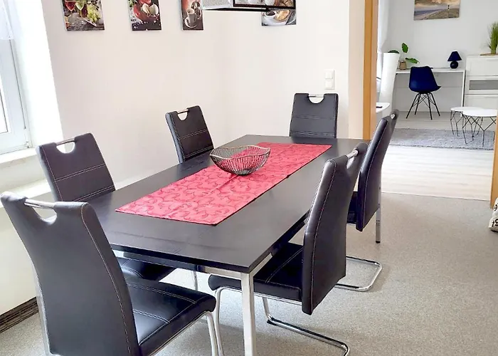 Appartement Fuer 6 Personen In Magdeburg, L Magdebourg